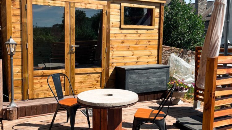 Quelle est la durée de vie typique d’un abri de jardin en bois ?