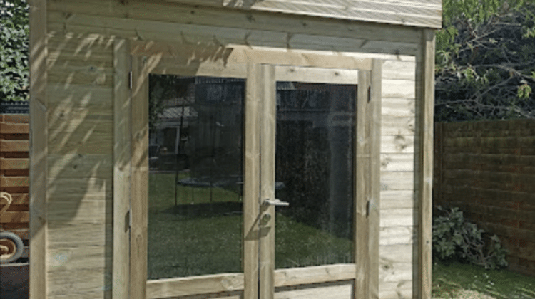 Durée de vie : 5 conseils pour votre abri de jardin en bois