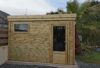abri de jardin en bois ( petit espace)