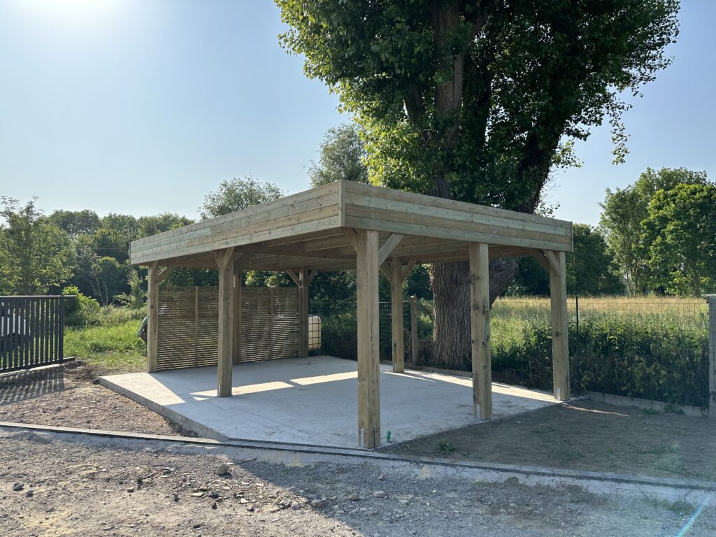 Destombe-pergola-carport