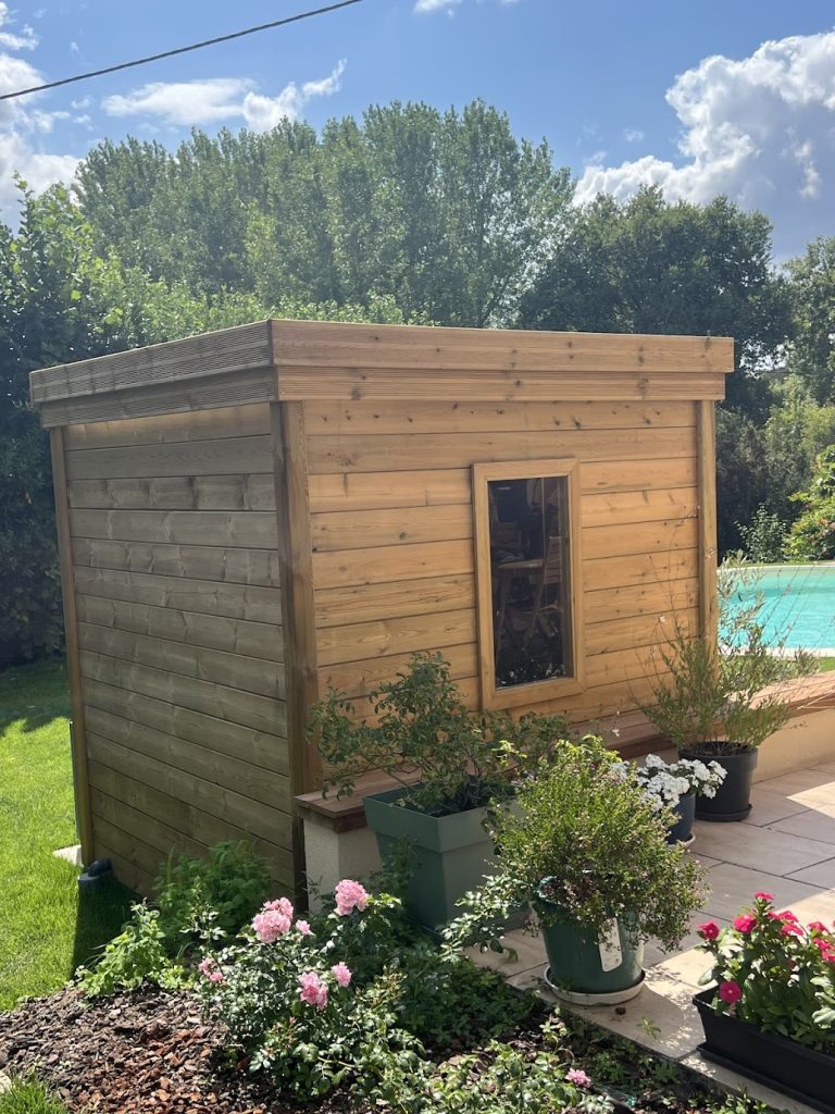 Votre satisfaction est notre plus belle récompense.Merci pour votre confiance et votre retour positif ! Nous sommes ravis que votre abri vous apporte confort et sérénité au quotidien. Profitez-en pleinement ! 😊🏡